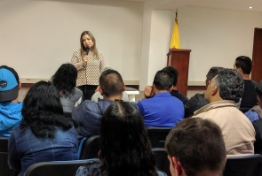 La Alcaldesa Local, Angela Vianney Ortiz, precedió la capacitación.